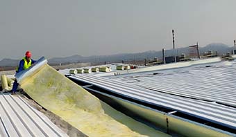 TPO waterproofing membrane composite metal roofing tiles have thermal insulation properties