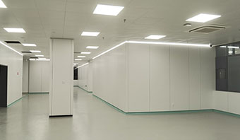 What are the advantages of metal clad plates compared to other plates?