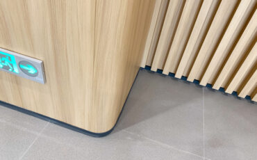 What are the wood grain steel plates