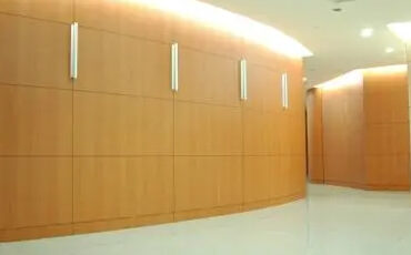 What is the difference between VCM panels and metal panels? Which one is better?